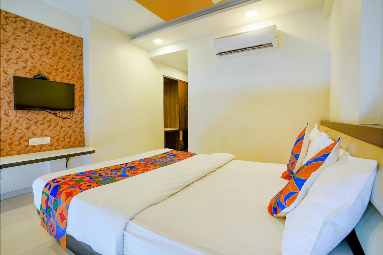 Fabhotel Ramjis Residency Насик Экстерьер фото