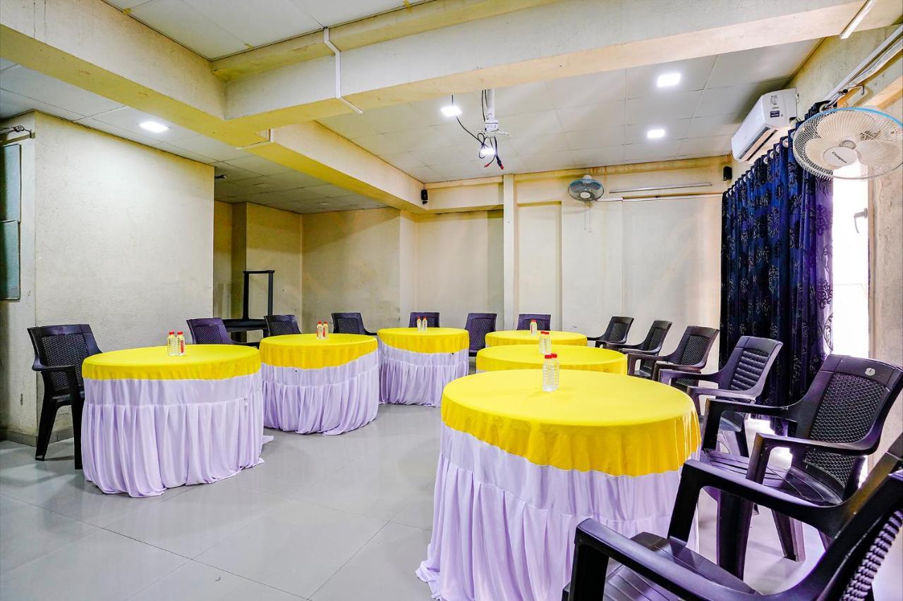 Fabhotel Ramjis Residency Насик Экстерьер фото