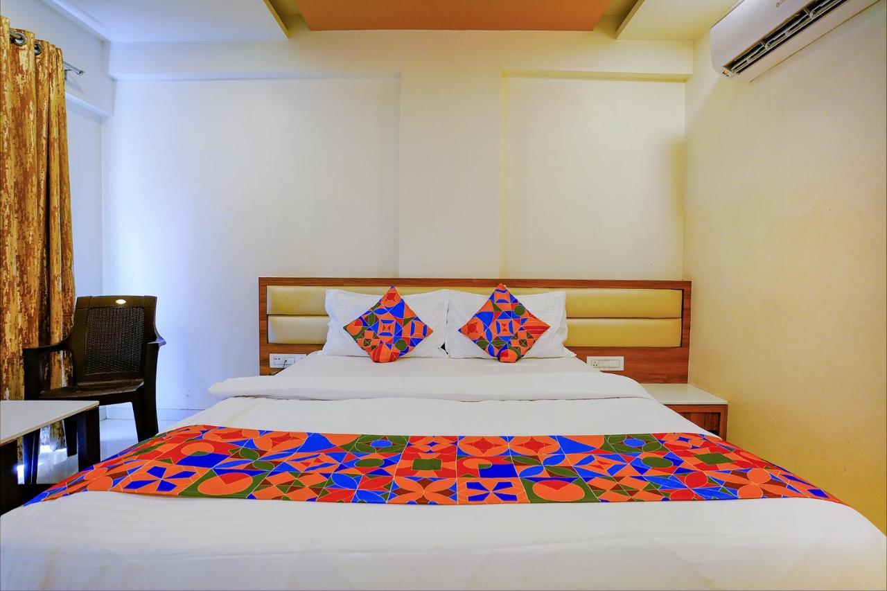 Fabhotel Ramjis Residency Насик Экстерьер фото