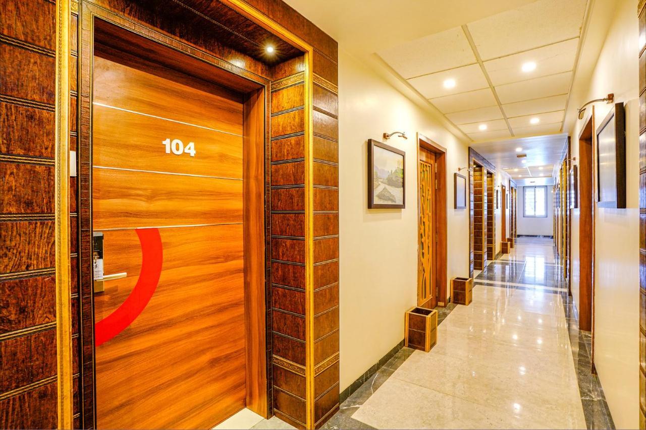 Fabhotel Ramjis Residency Насик Экстерьер фото